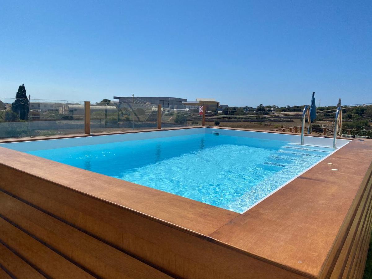 Villa Tal-Karmnu Entire House With Private Heated Pool And Jacuzzi Kirkop Esterno foto